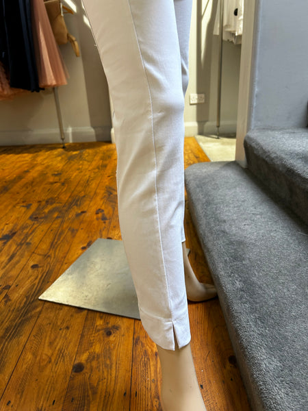 D.E.C.K BY DECOLLAGE - WHITE TROUSERS