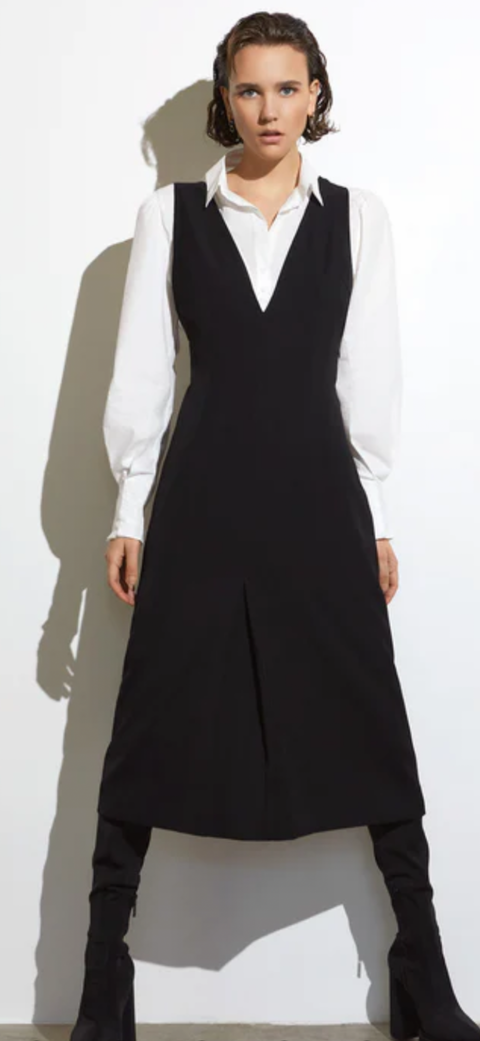 FRENCH CONNECTION - Black Midi Dress