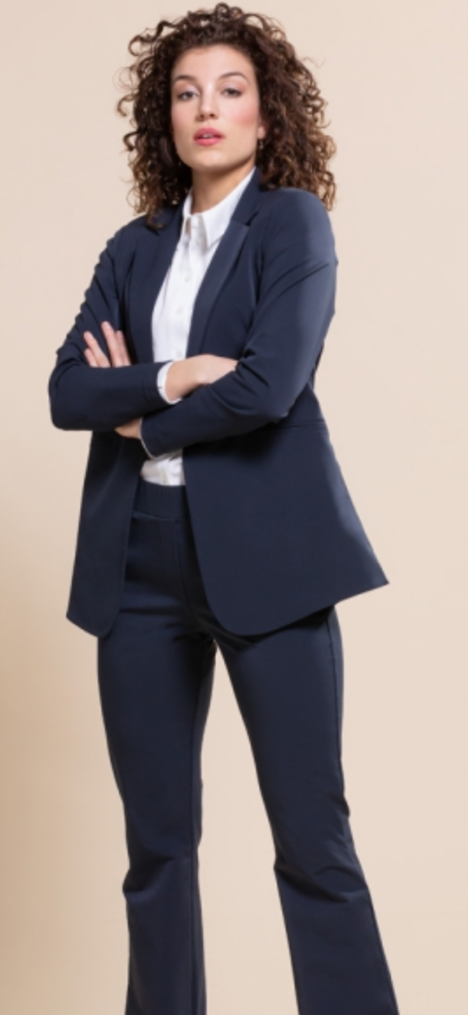 &Co WOMAN - PHILANA BLACK LONG TRAVEL BLAZER