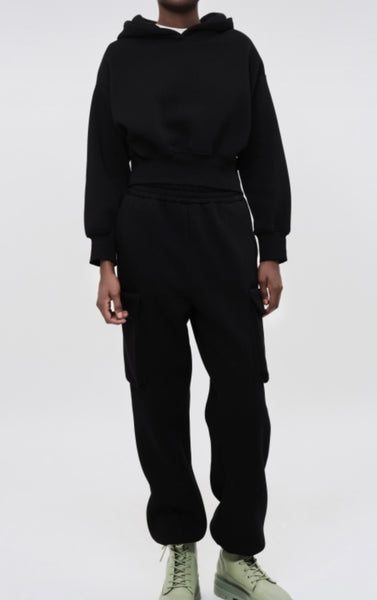 Gilya - BLACK CARGO SWEATPANTS