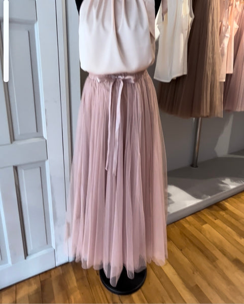 Dusky pink deals tulle skirt