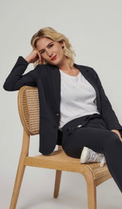 &CO WOMAN - NAVY PHILEINE TRAVEL BLAZER (PRE ORDER)