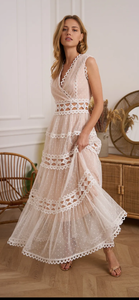 THE BOUTIQUE -